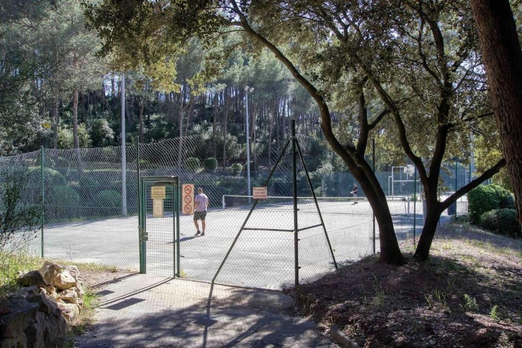 Piscine Tennis Acces Prive Joia