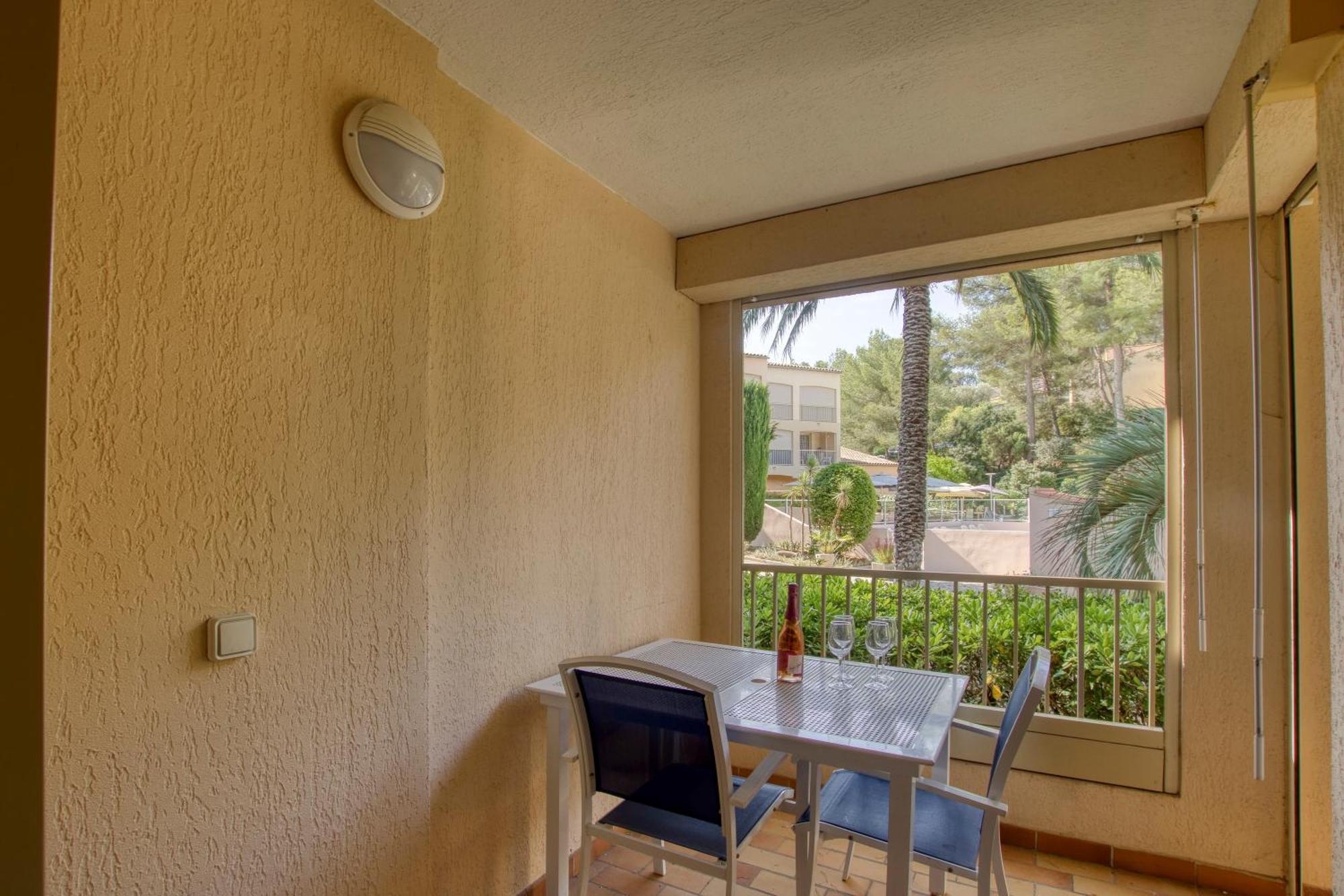 Apartment Piscine Tennis Acces Prive Joia Sanary-sur-Mer